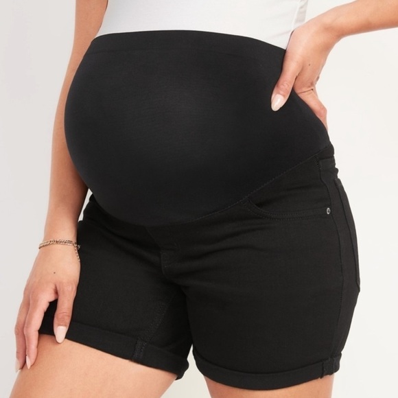 NWT Old Navy Maternity OG Full Panel Straight Fit Denim Shorts in Black - Picture 1 of 7